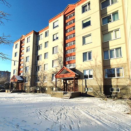 Lovely 2-Bedroom Flat In Siauliai Exterior foto